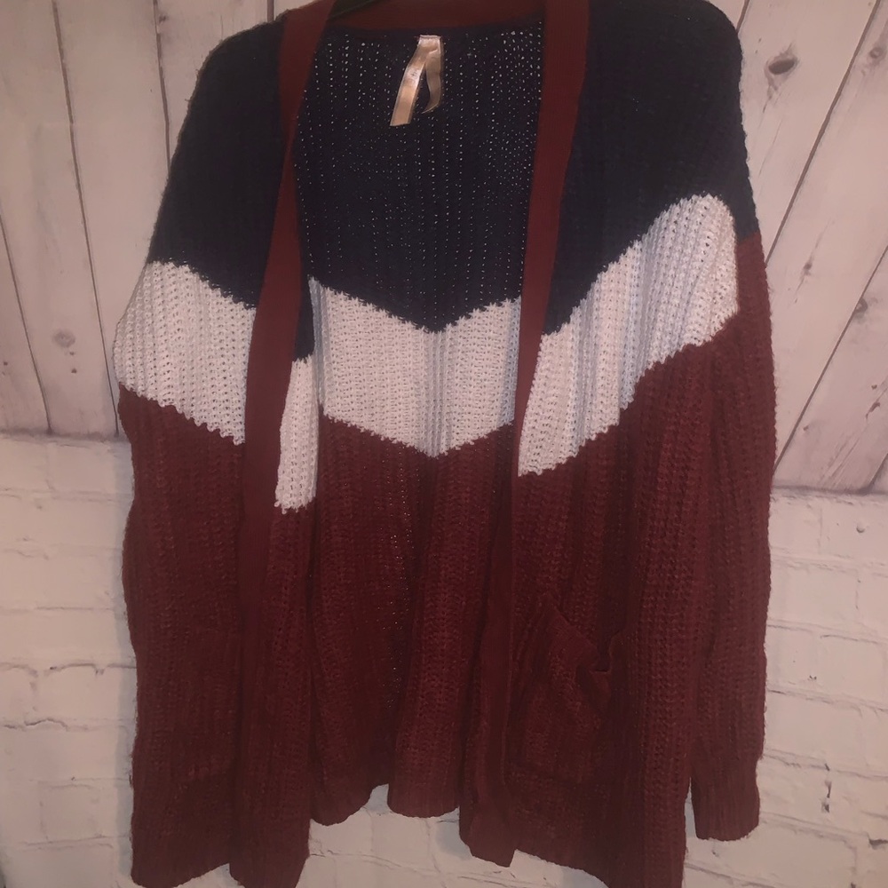 Chic Colorblock Women's Cardigan